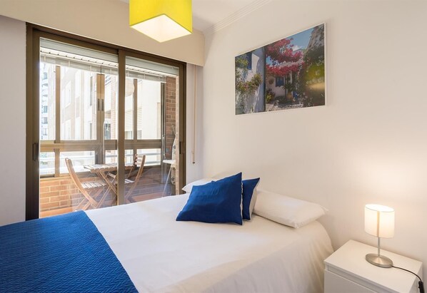 2 chambres, fer et planche Ă repasser, Wi-Fi gratuit, draps fournis