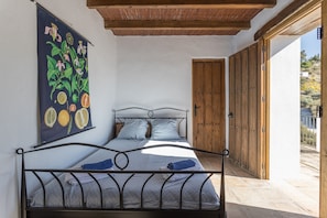 3 habitaciones, wifi gratis y ropa de cama 