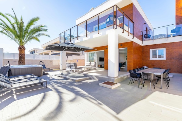 Restauration extérieure