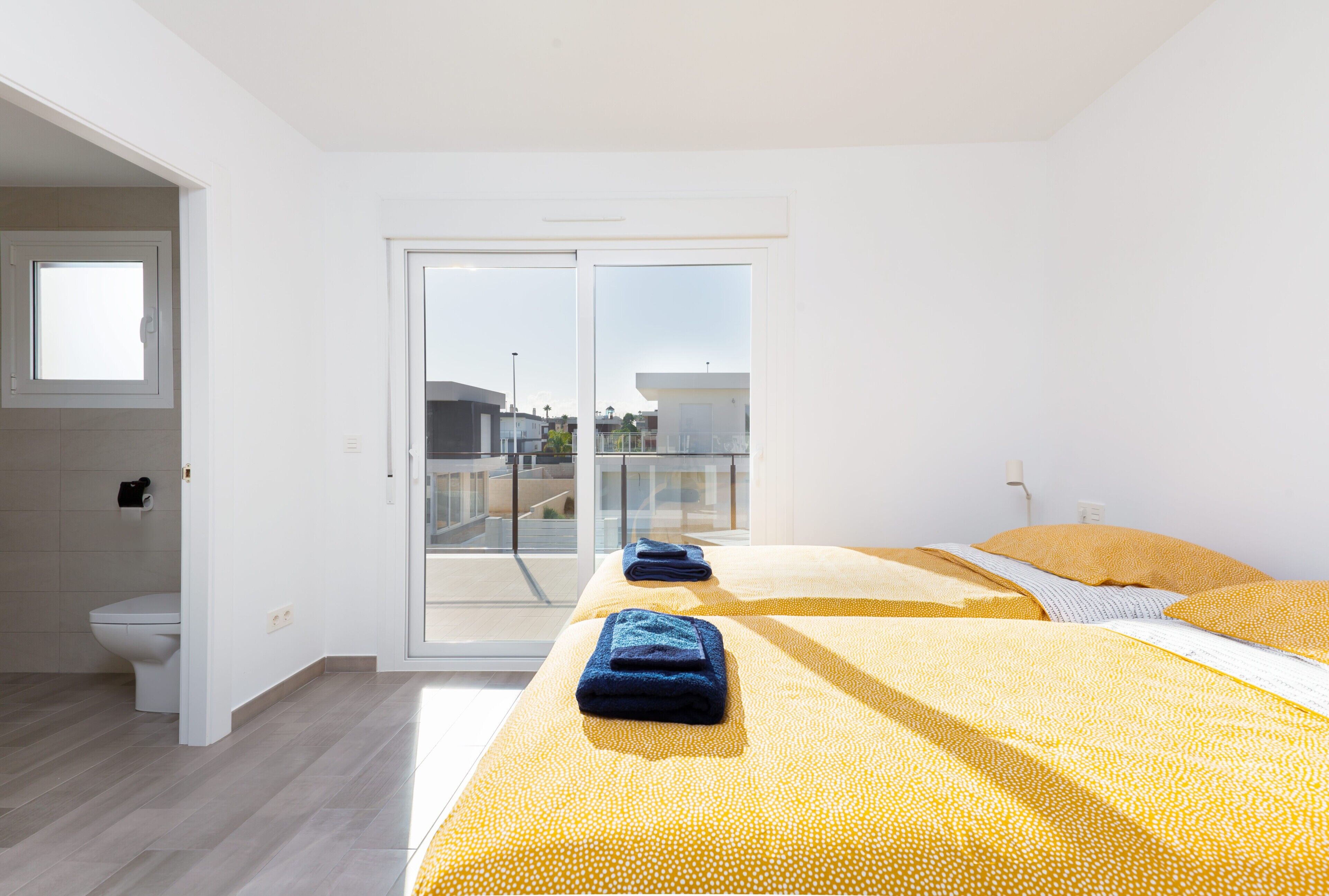 6 bedrooms, iron/ironing board, free WiFi, bed sheets