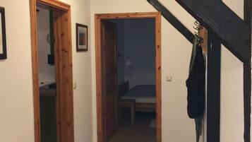 2 chambres, lit parapluie, Wi-Fi, draps fournis