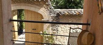 Gîte-Ensuite with Shower-Countryside view
