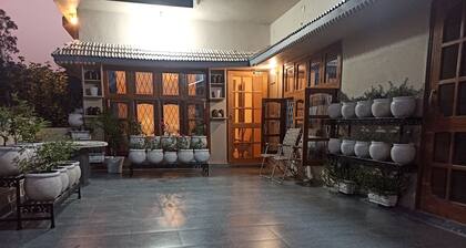 Repose in the Himalayan Range of Exotic India!