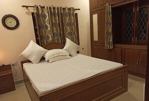 3 bedrooms, WiFi