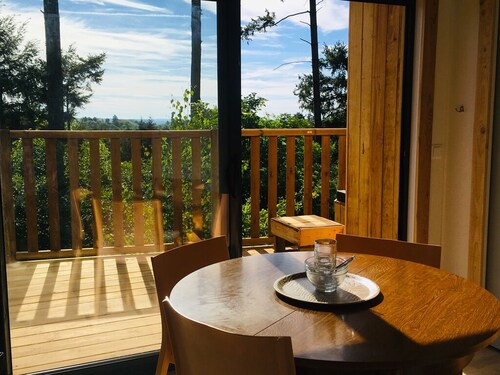 Chalet Le Coquet, cozy nest surrounded by greenery - Naturist area