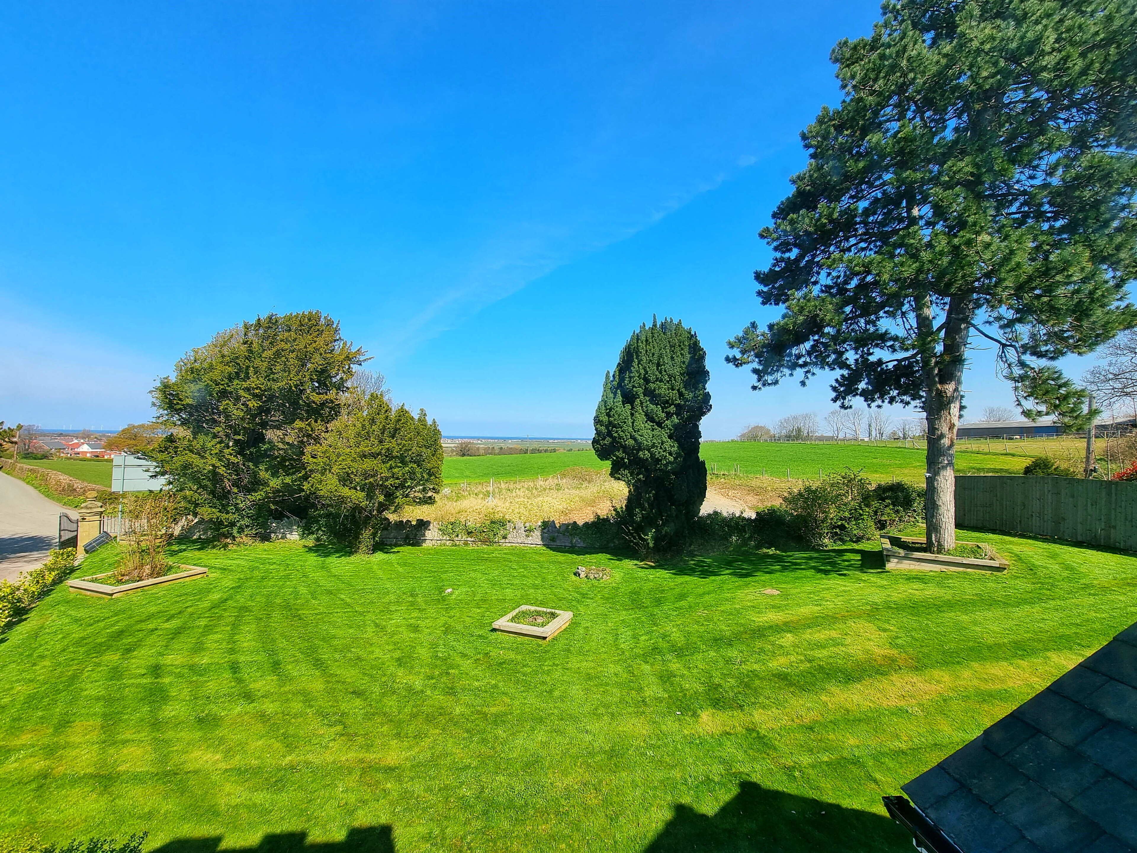House, Multiple Beds | Garden