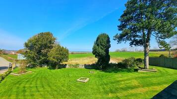 House, Multiple Beds | Garden