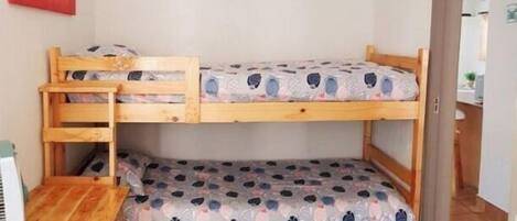 3 bedrooms