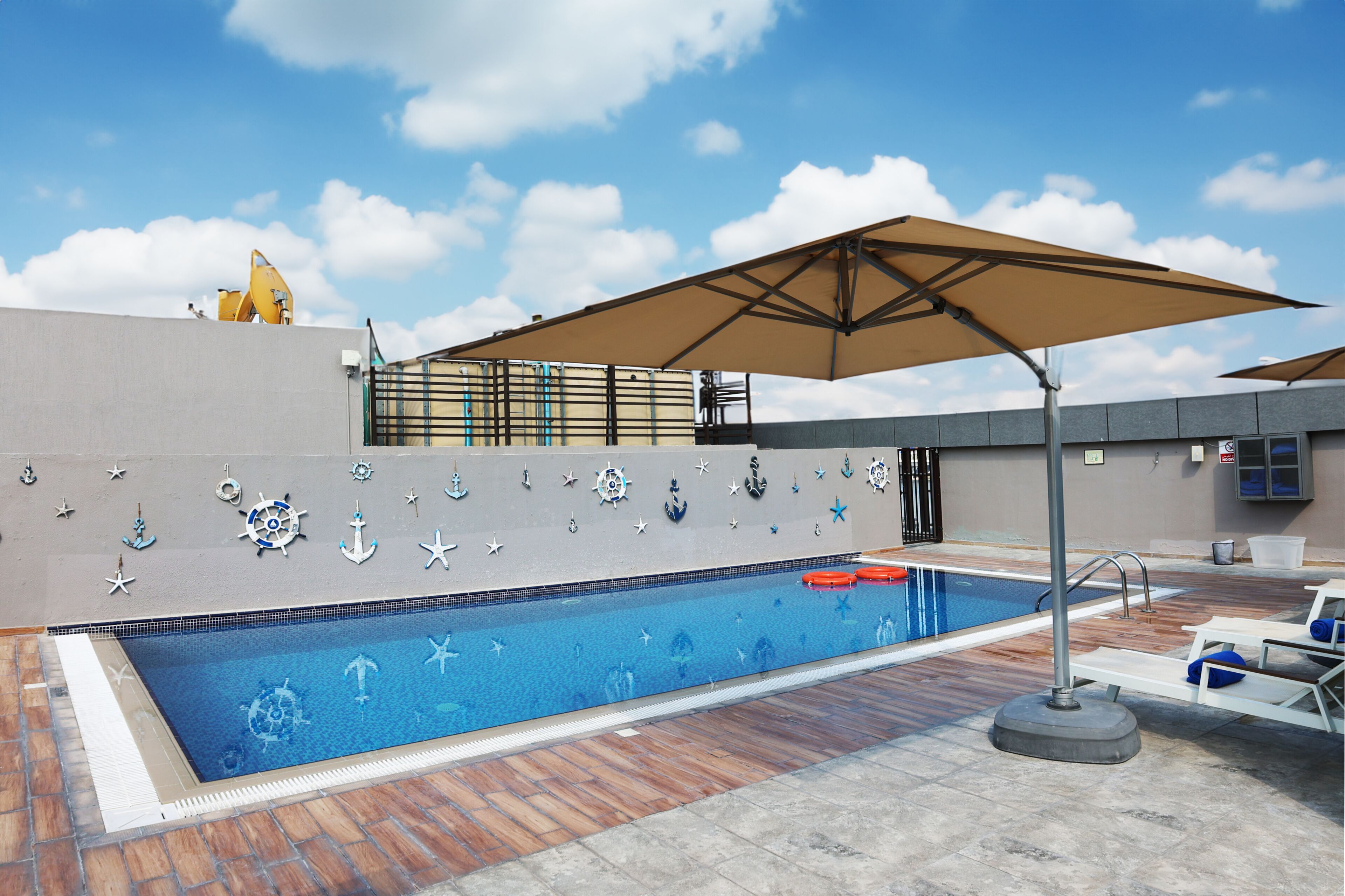 Outdoor pool, pool loungers