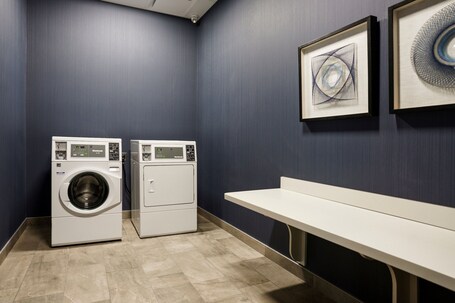 Courtyard by Marriott Indianapolis Fishers - Image 43