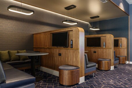 Courtyard by Marriott Indianapolis Fishers - Image 44