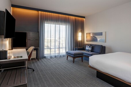 Courtyard by Marriott Indianapolis Fishers - Image 48