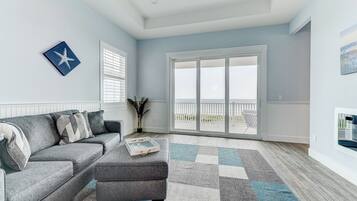 House (6 Bedrooms) | Property amenity