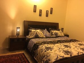 Deluxe-Doppelzimmer | Bügeleisen/Bügelbrett, kostenloses WLAN