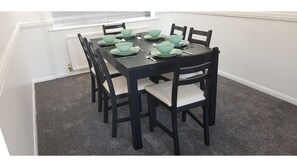 تناول الطعام