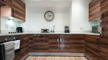 Oven, stovetop, dishwasher, toaster