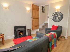 Cottage | Living room - 2 Kings Yard (Sedbergh)
