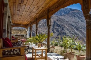 Deluxe Double or Twin Room | Balcony