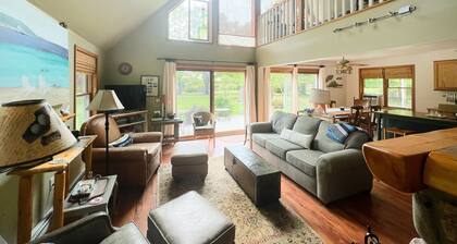 Charming Omena house. Close to beach, Suttons Bay, Northport. A/C. Pet okay.