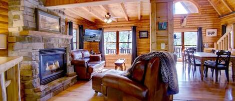 Smart-tv och eldstad