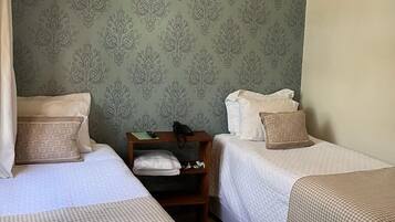 Chambre Standard avec lits jumeaux | Minibar, Wi-Fi gratuit