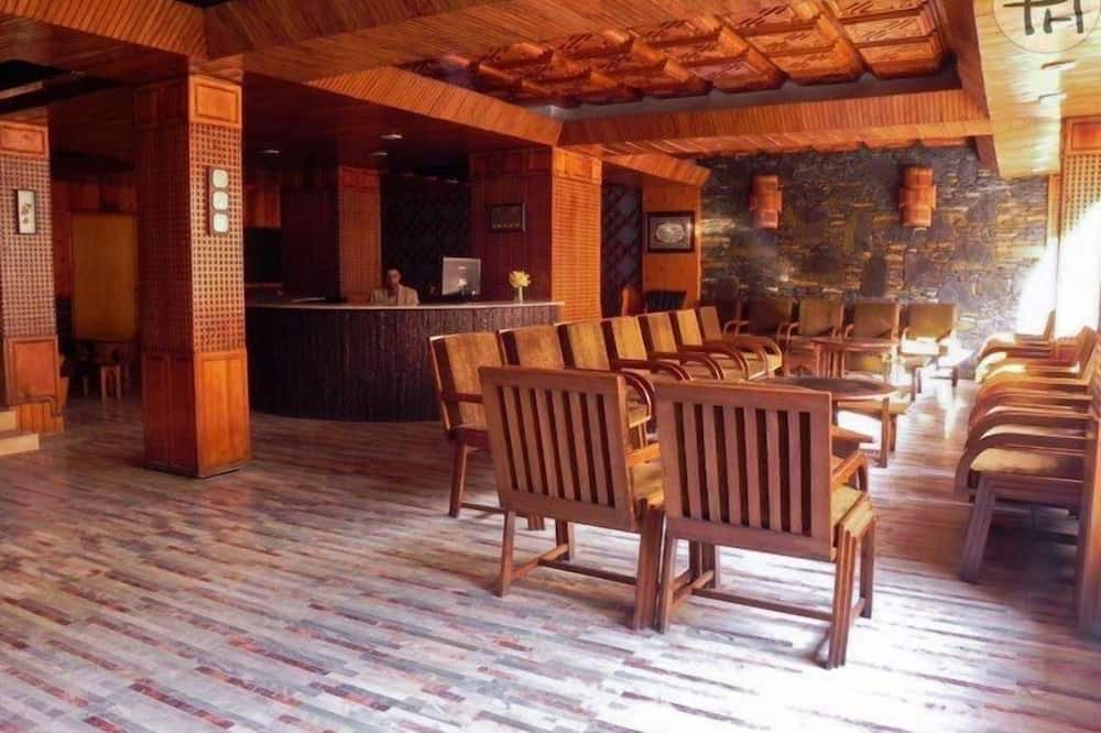 Pameer Hotel