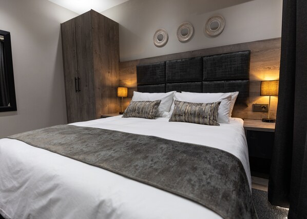 Standard-Doppelzimmer | Hochwertige Bettwaren, Pillowtop-Betten, Zimmersafe