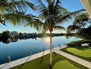 Property grounds - Waterfront Home, 200ft Dock, Gulf Access, Kayaks, Bicycles, Mini Golf, Game Room (Marathon)