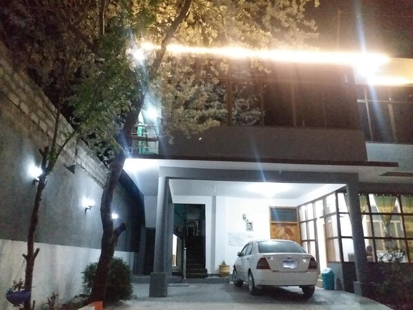 Free self-parking