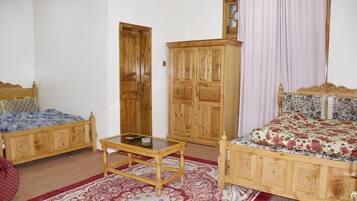 Standard Triple Room | Free WiFi