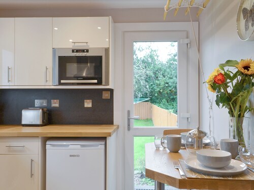 Blackmill Cottages No 2
