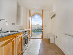 Interior - 3 bedroom accommodation in Carlton-in-Coverdale, near Leyburn (Carlton-in-Coverdale, near Leyburn)