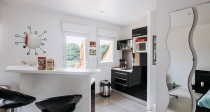 Le Galop - One Bedroom Apartment, Sleeps 4