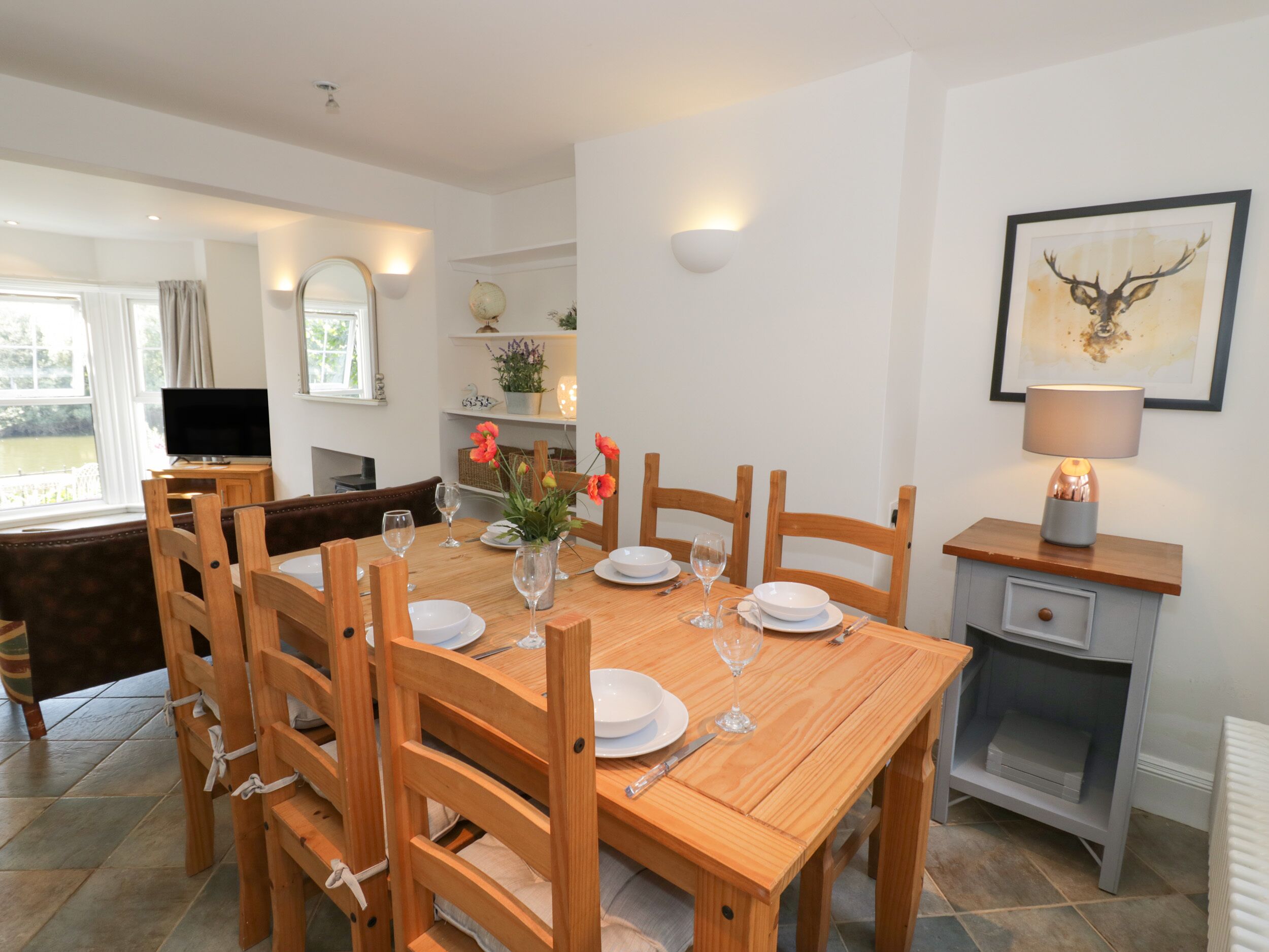 Cottage | Interior