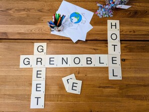 Exterior - Greet Hotel Grenoble Centre Gare (Grenoble)