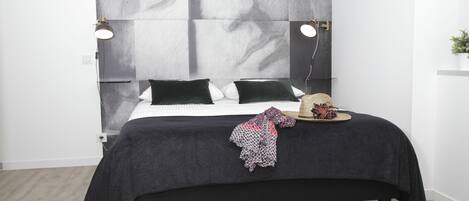 1 chambre, fer et planche à repasser, Wi-Fi, draps fournis