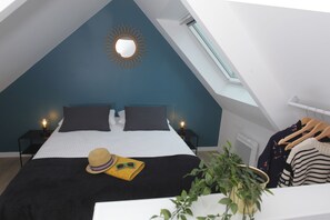 1 chambre, fer et planche à repasser, Wi-Fi, draps fournis