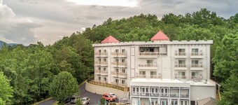 A Heavenly Resort in Helen, GA