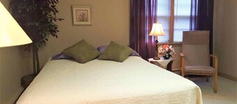 Quiet, Clean, Basic Accomodations.