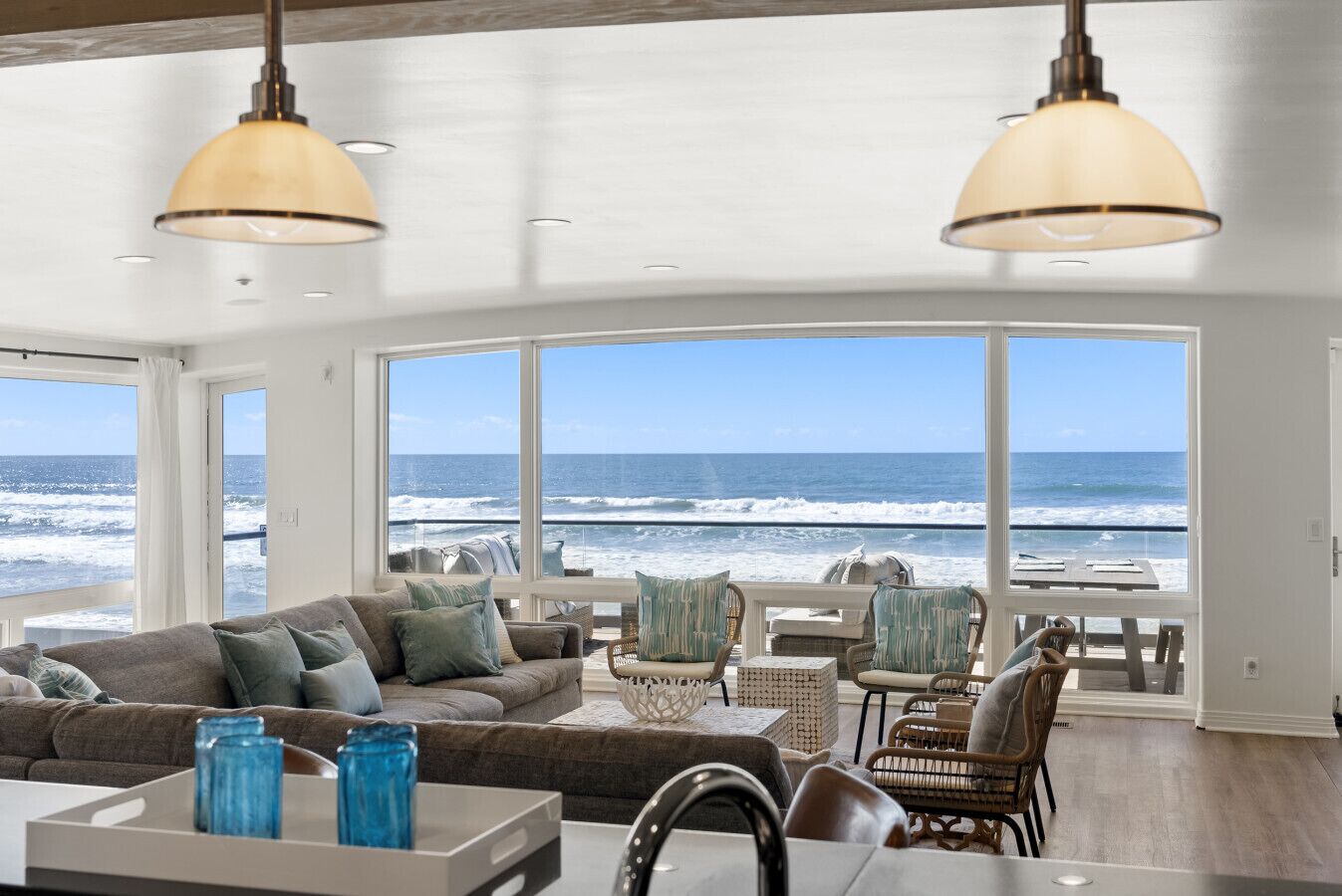 Smart TV, table football