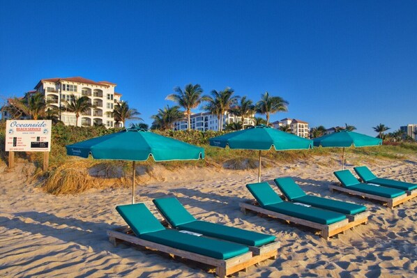 On the beach - Ocean view with balcony-Marriott's Ocean Pointe (Palm Beach Shores)