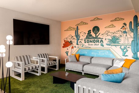 Senna House Hotel Scottsdale, Curio Collection by Hilton - Image 26