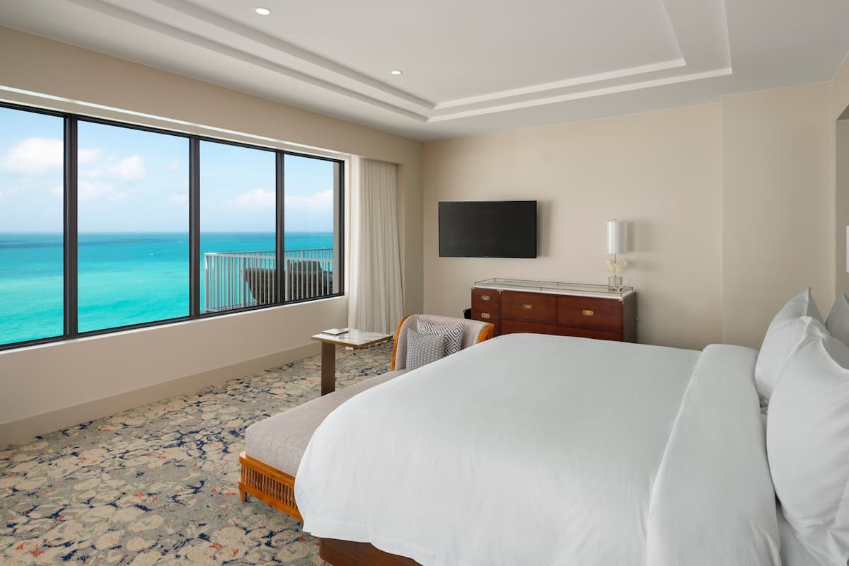 Penthouse Guest room, 1 King, Ocean view, Gates Bay | 1 habitación y ropa de cama de alta calidad