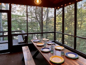 用餐