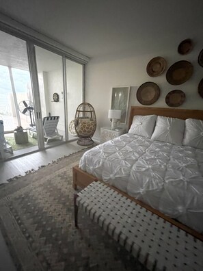 3 bedrooms, in-room safe, free WiFi, bed sheets