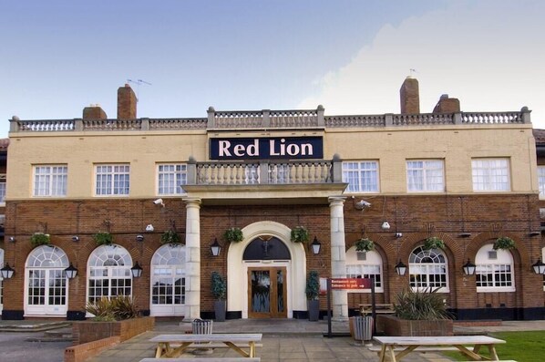 Exterior - Premier Inn Blackpool (Blackpool)