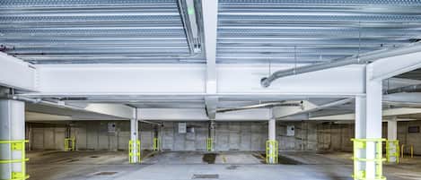 Self-parking (surcharge) 15 per day