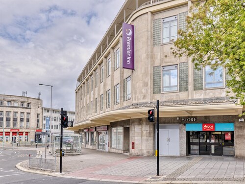 Premier Inn Plymouth City Centre - Derry's Cross