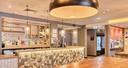 Premier Inn Plymouth City Centre - Derry's Cross