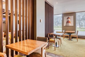 Restaurant - Premier Inn Plymouth City Centre - Derry's Cross (Plymouth)